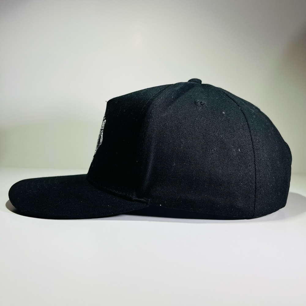 Black SnapBack - Picture 2 of 3